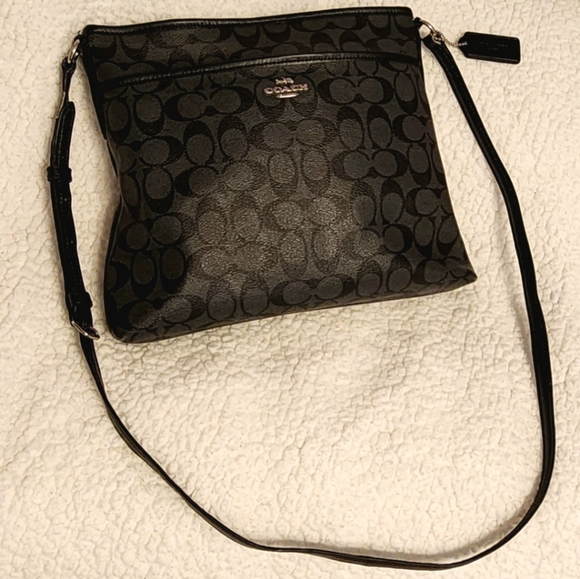 Coach Wallet And Cross Body Purse - Picture 1 of 6